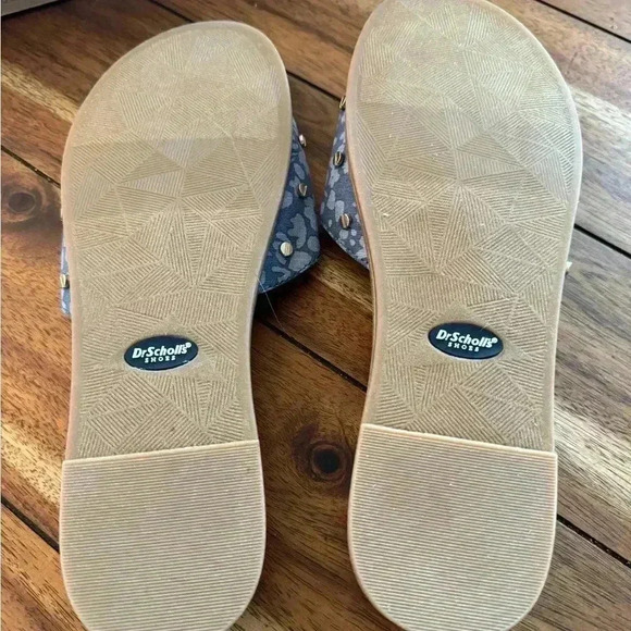 Dr Scholl’s blue flower Sz 7 flip flop sandals slides - Picture 5 of 5